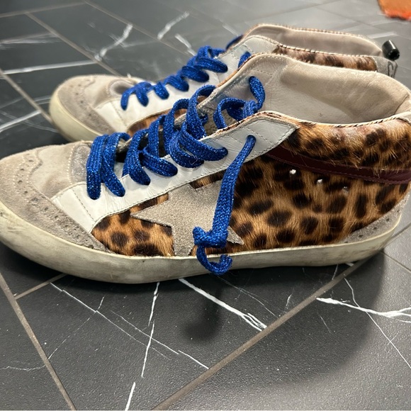 Golden Goose Leopard Print Mid Star Sneakers w/ Blue Lace. Shoe bag included - Picture 4 of 10